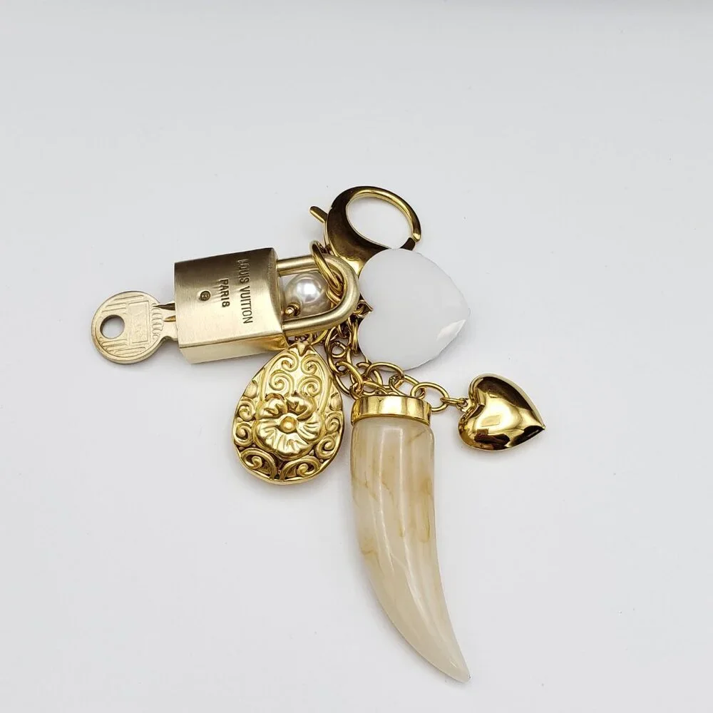 LV Authentic Gold Lock & Key 🔑 Luxury Bag Charm w/ Unbranded Keychain